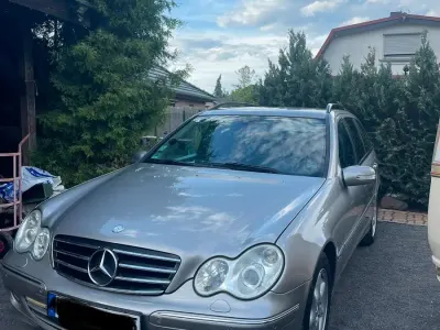 Gebraucht Mercedes C180 105 PS (77 kW) 2004 Silber Kombi