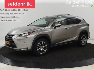 Grau Gebraucht 2015 Lexus NX300h Luxury Line SUV | 22.300 €