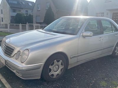 gebraucht Mercedes 200 