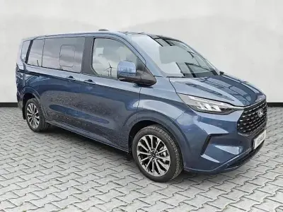 Neu Ford Tourneo Custom Titanium X 136 PS (100 kW) 2025 Blau Van