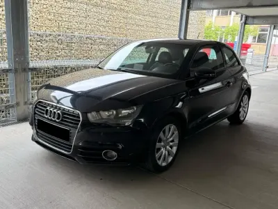 Gebraucht Audi A1 86 PS (63 kW) 2011 Schwarz Kleinwagen