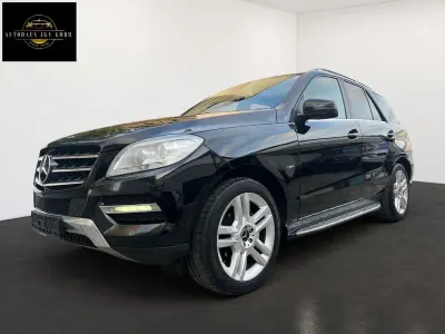 Gebraucht Mercedes ML350 258 PS (189 kW) 2012 Schwarz SUV