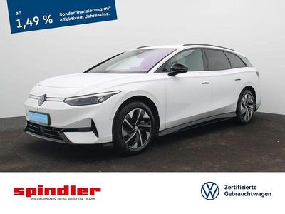 Gebraucht VW ID.7 Pro 210 kW (286 PS) 2025 Gletscherweiß metallic Kombi