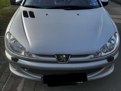 Gebraucht Peugeot 206 CC 109 PS (80 kW) 2002 Cabrio