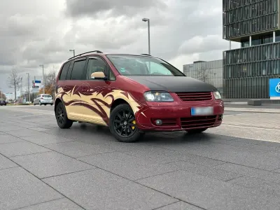 Gebraucht VW Touran 140 PS (102 kW) 2006 Rot Van / Kleinbus