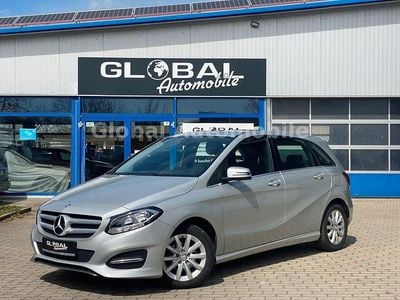 Usata Mercedes B180 109 CV (80 kW) 2015 Argento Monovolume