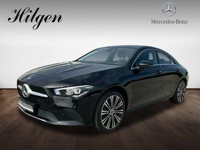 Gebraucht Mercedes CLA180 136 PS (100 kW) 2023 Schwarz Limousine