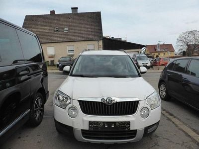 Gebraucht Skoda Yeti Active 105 PS (77 kW) 2013 Weiß SUV