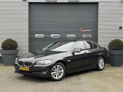 Grau Gebraucht 2012 BMW 520 Executive Limousine | 8.990 € (Fairer Preis)