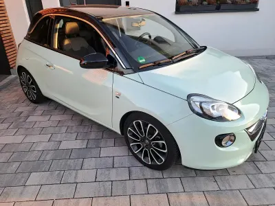 Gebraucht Opel Adam 70 PS (51 kW) 2017 Kleinwagen