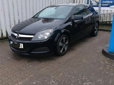 Opel Astra GTC