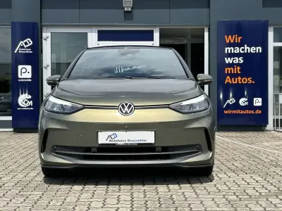 Gebraucht VW ID.3 Pro 150 kW (204 PS) 2024 Dark olivine green Kleinwagen
