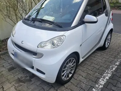 Używany Smart ForTwo Coupé Passion 84 KM (61 kW) 2009 Srebrny Coupe