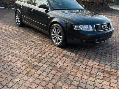 Schwarz Gebraucht 2003 Audi A4 Basis Kombi | 3.799 € (Teuer)