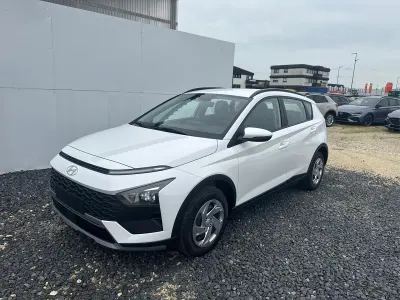Neu Hyundai Bayon Life 90 PS (66 kW) 2026 Weiss saw SUV