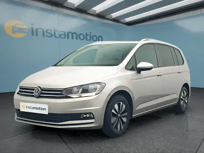 Gebraucht VW Touran 150 PS (110 kW) 2024 Silber Van / Kleinbus