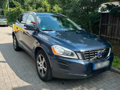 Gebraucht Volvo XC60 215 PS (158 kW) 2013 Blau SUV