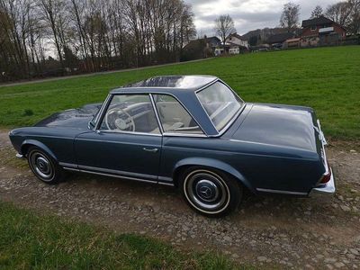 Gebraucht Mercedes 230 150 PS (110 kW) 1964 Blau Cabrio