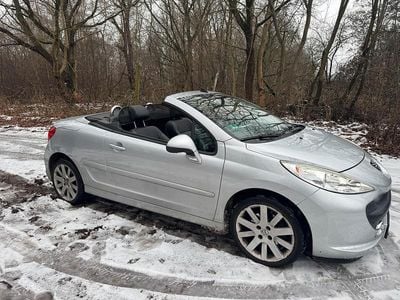 Gebraucht Peugeot 207 CC Platinum 120 PS (88 kW) 2009 Silber Cabrio