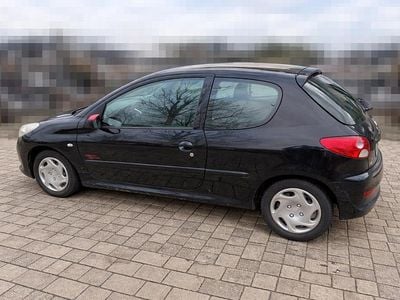 Schwarz Gebraucht 2009 Peugeot 206+ Kleinwagen | 1.900 €