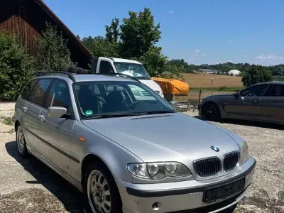 Gebraucht BMW 320 170 PS (125 kW) 2004 Silber Kombi