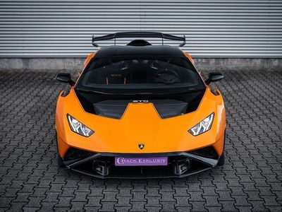 Second-hand Lamborghini Huracán 640 CP (470 kW) 2021 Portocaliu