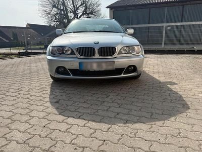 Gebraucht BMW 320 171 PS (125 kW) 2003 Silber Coupé