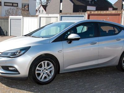 gebraucht Opel Astra 1.6 CDTI Edition Navi
