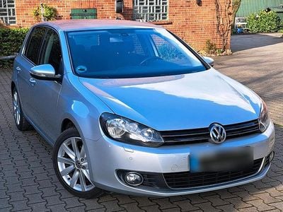 Gebraucht VW Golf VI Highline 122 PS (89 kW) 2011 Silber Kleinwagen