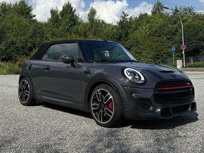 Grau Gebraucht 2016 Mini John Cooper Works Kleinwagen | 18.900 € (Fairer Preis)