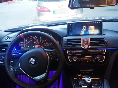 Gebraucht BMW 318 143 PS (105 kW) 2013 Schwarz Kombi