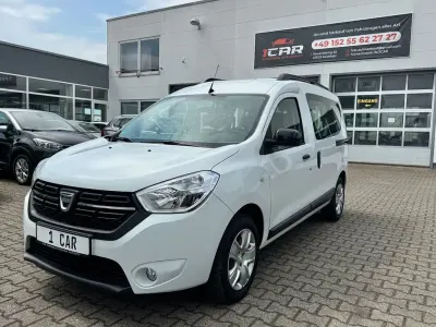 Gebraucht Dacia Dokker Comfort 102 PS (75 kW) 2020 Weiß Van / Kleinbus