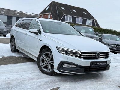 Weiß Gebraucht 2023 VW Passat R-line Kombi | 19.990 € (Teuer)