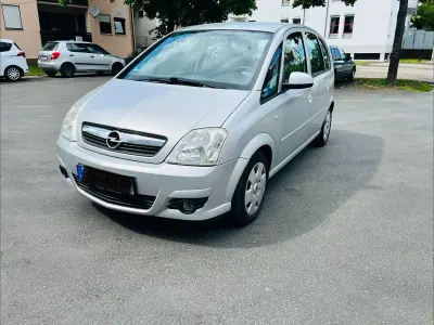 Gebraucht Opel Meriva Cosmo 105 PS (77 kW) 2007 Silber Van / Kleinbus
