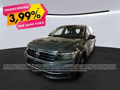 Używany VW Tiguan Move 150 KM (110 kW) 2024 Szary SUV