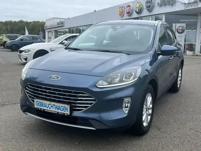 Second-hand Ford Kuga Titanium 224 CP (164 kW) 2022 Albastru SUV