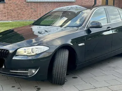 Gebraucht BMW 520 M Sport 184 PS (135 kW) 2012 Schwarz Limousine