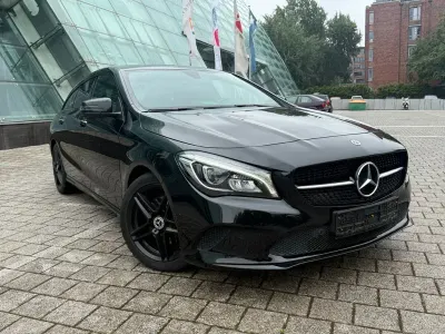 Gebraucht Mercedes CLA220 184 PS (135 kW) 2018 Schwarz Coupé