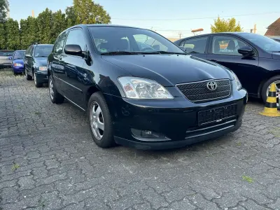 Gebraucht Toyota Corolla Sol 97 PS (71 kW) 2003 Black mica / ink Limousine