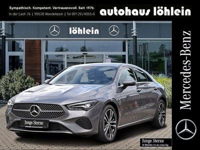 Grau Gebraucht 2023 Mercedes CLA200 Progressive Limousine | 29.999 € (Fairer Preis)