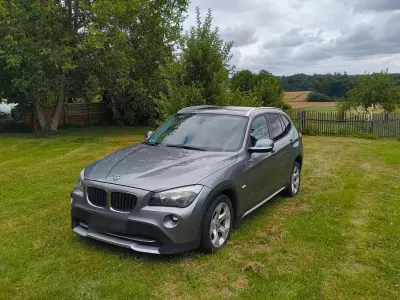 Gebraucht BMW X1 143 PS (105 kW) 2011 Grau SUV