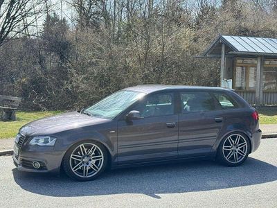 Second-hand Audi A3 S-Line 170 CP (125 kW) 2012 Gri Hatchback