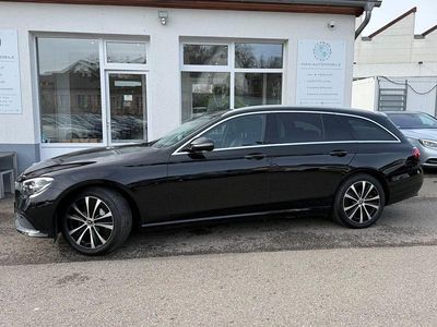 Usata Mercedes E300 Avantgarde 194 CV (142 kW) 2022 Nero Berlina