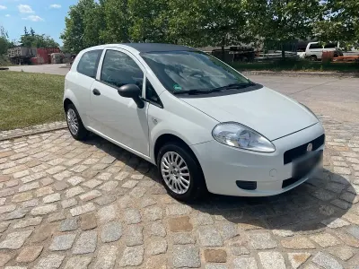 Gebraucht Fiat Punto 65 PS (47 kW) 2010 Weiß Kleinwagen