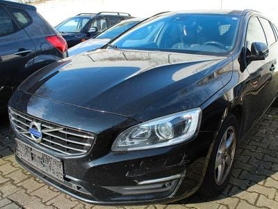 Schwarz Gebraucht 2017 Volvo V60 Linje Svart Kombi | 3.990 € (Superpreis)