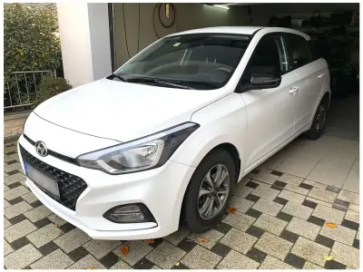 Gebraucht Hyundai i20 YES! 101 PS (74 kW) 2019 Weiß Kleinwagen