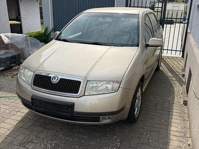 Second-hand Skoda Fabia 101 CP (74 kW) 2004 Bej Berlinǎ