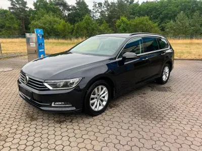 Gebraucht VW Passat Comfortline 150 PS (110 kW) 2016 Schwarz Kombi