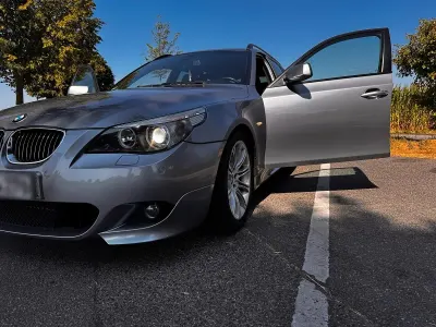 Gebraucht BMW 523 M Sport 177 PS (130 kW) 2005 Grau Kombi