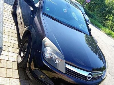 Opel Astra GTC